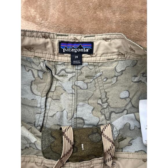 Patagonia Men's Wavefarer Stand Up Board Shorts Camouflage Size 28 100% Nylon - Picture 3 of 7